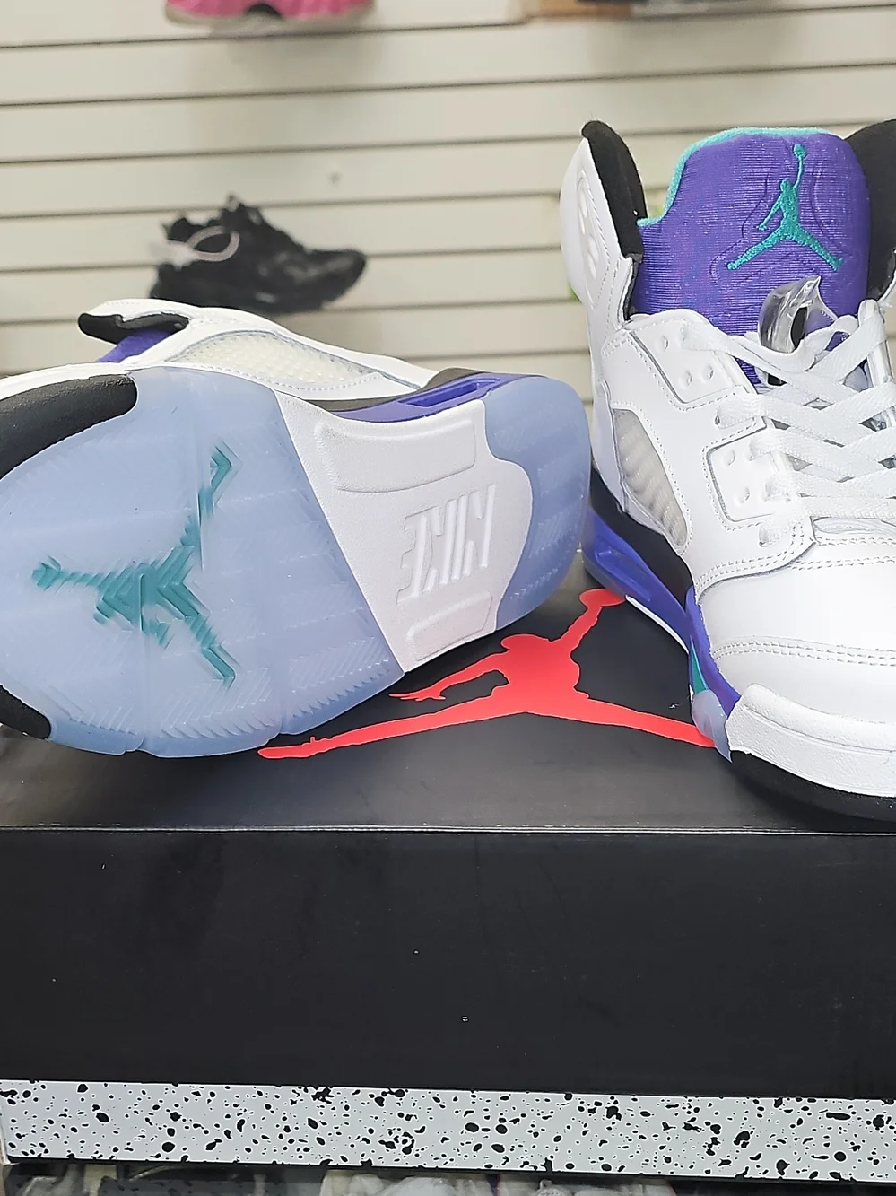 Jordan Men’s White & Purple Sneakers